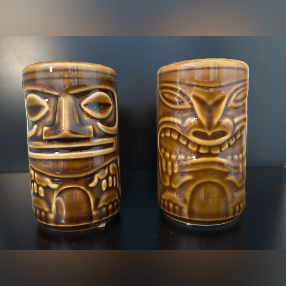 Ceramic Tiki Mug Pair in Warm Brown Glaze